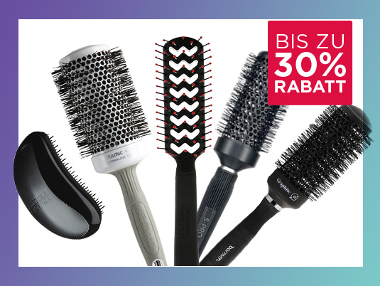 Suchst du eine neue Bürste? Willkommen beim Festival der Bürsten! Egal, ob du eine Bürste zum föhnen, für das tägliche bürsten oder eine Bürste speziell für lockiges Haar suchst, wir haben eine passende Bürste für dich.